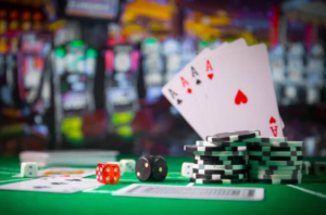 казино игри онлайн, блекджек, покер, слот игри, RTP